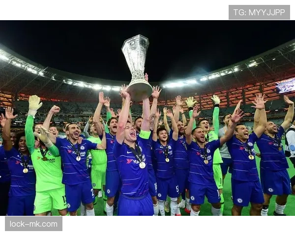 梅赫伦锋线火力全开，近期状态回暖展现强大攻击力